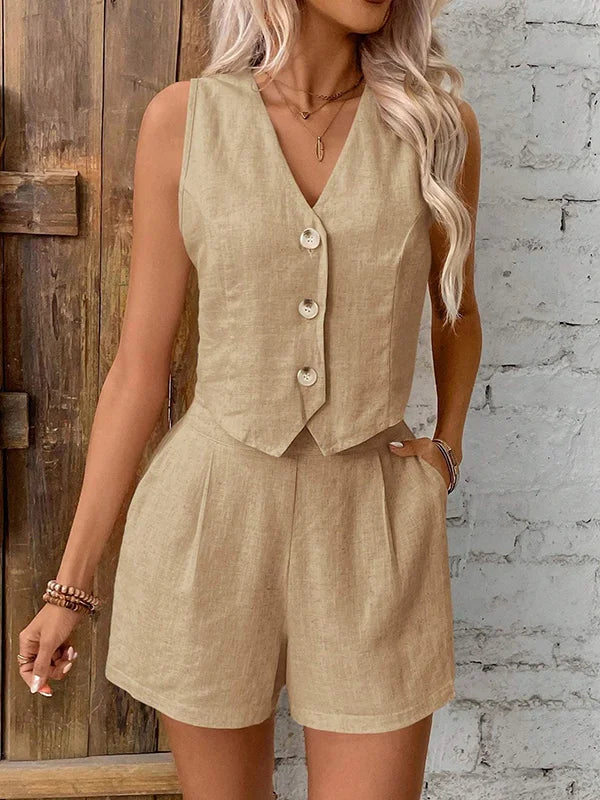 Sleeveless Split-Joint V-Neck Vest And High Waisted Pleated Shorts Two Pieces Set